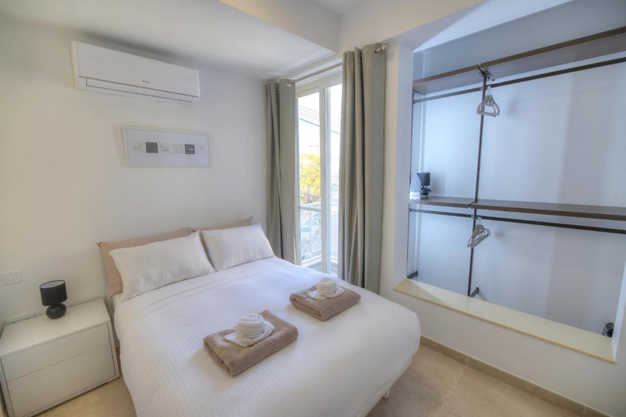 Brand New And Tastefully Furnished 2 Bedroom Apartment Ddif1-2 Gzira Bagian luar foto